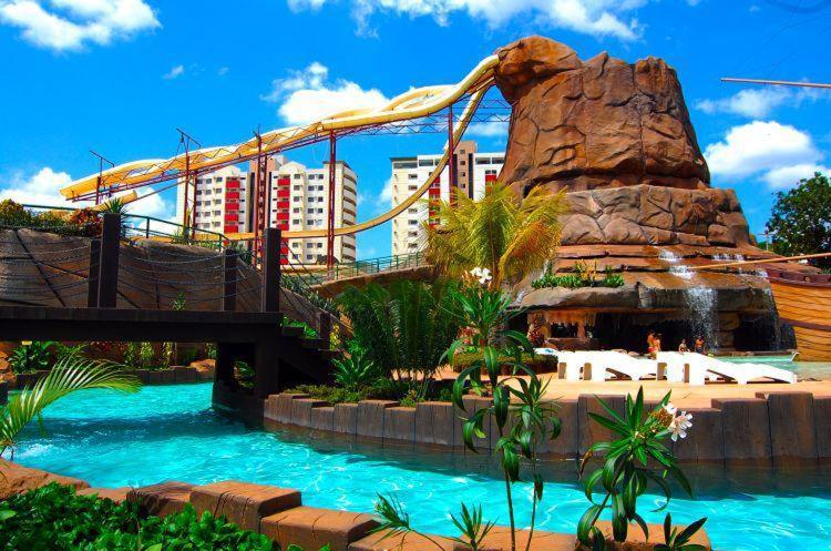 Spazzio Diroma Com Acesso Ao Acqua Park - Temporada Cn Adriele Калдас Новас Екстериор снимка